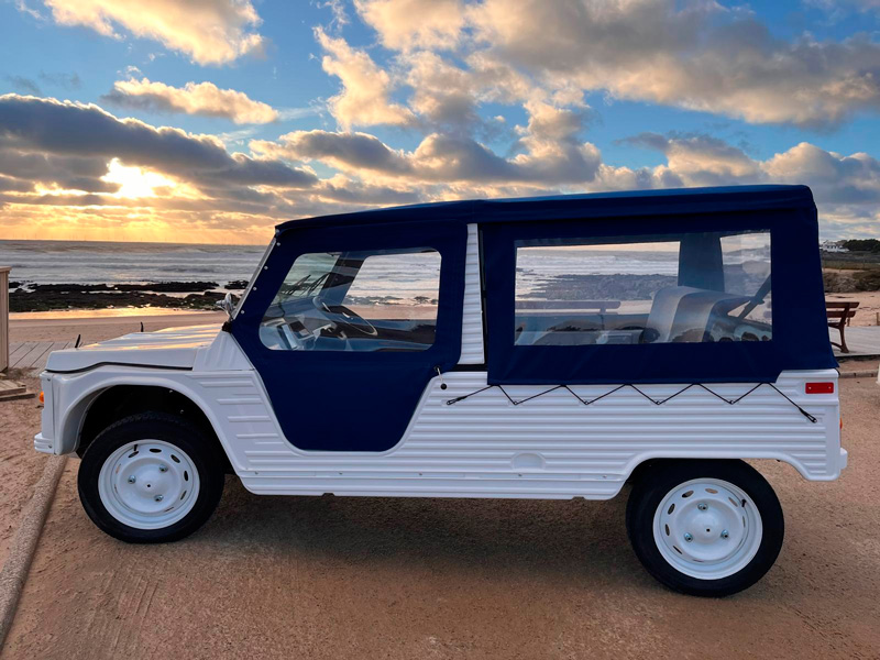 Location Mehari-electrique E-story à la plage